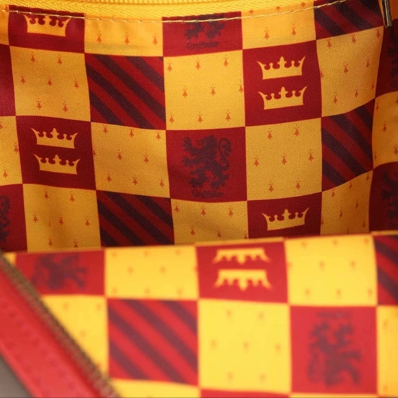 Loungefly Harry Potter Face Mini Backpack - Picture 6 of 7